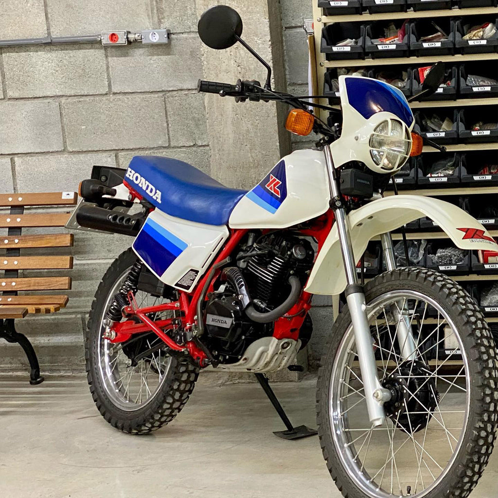 Sticker Decal Xl 125s XL 125s 1987 side cover tank (Free shipping) vintage_bike_store
